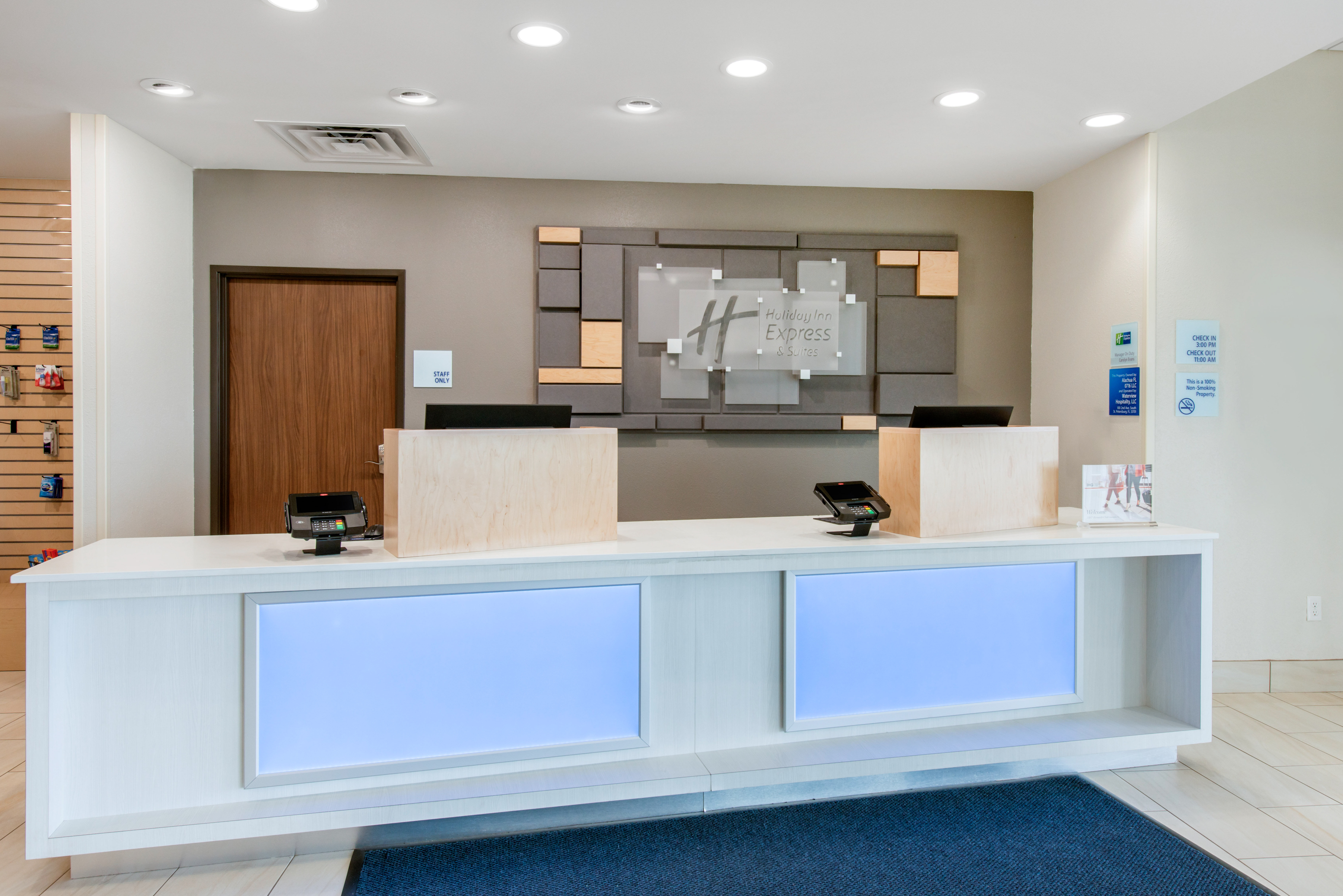 Holiday Inn Express Suites Alachua Gainesville Area 7/73