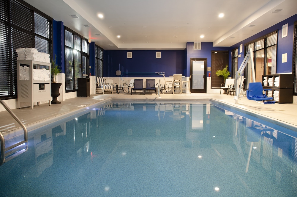 Candlewood Suites York 13/23