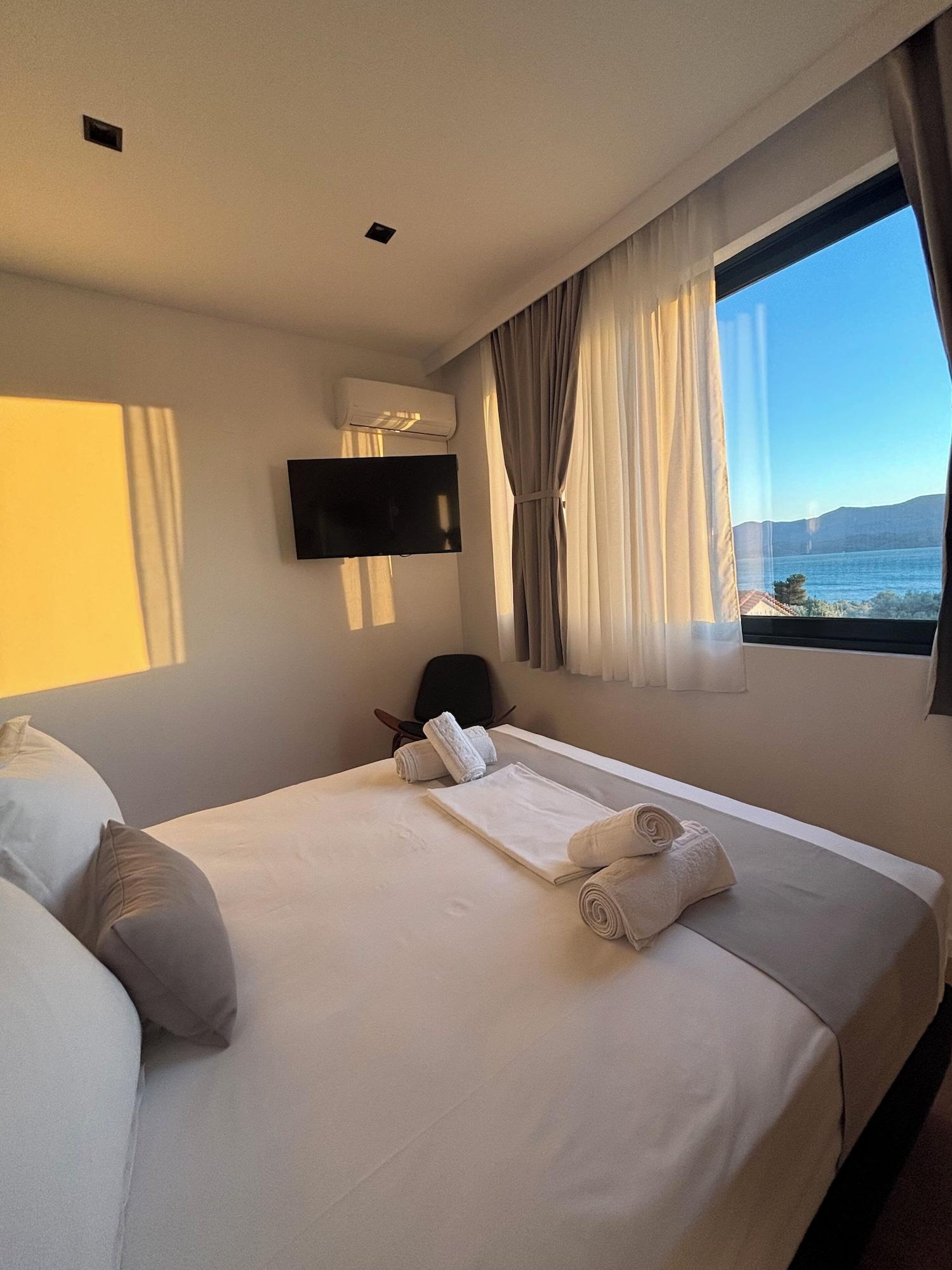 Ampoulos Rooms & Apartments 13/50