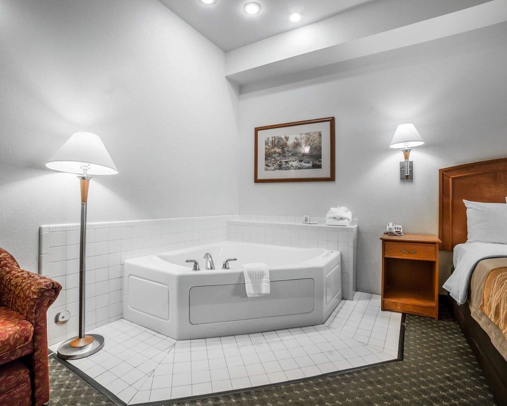 Comfort Inn & Suites Rawlins WY 15/48