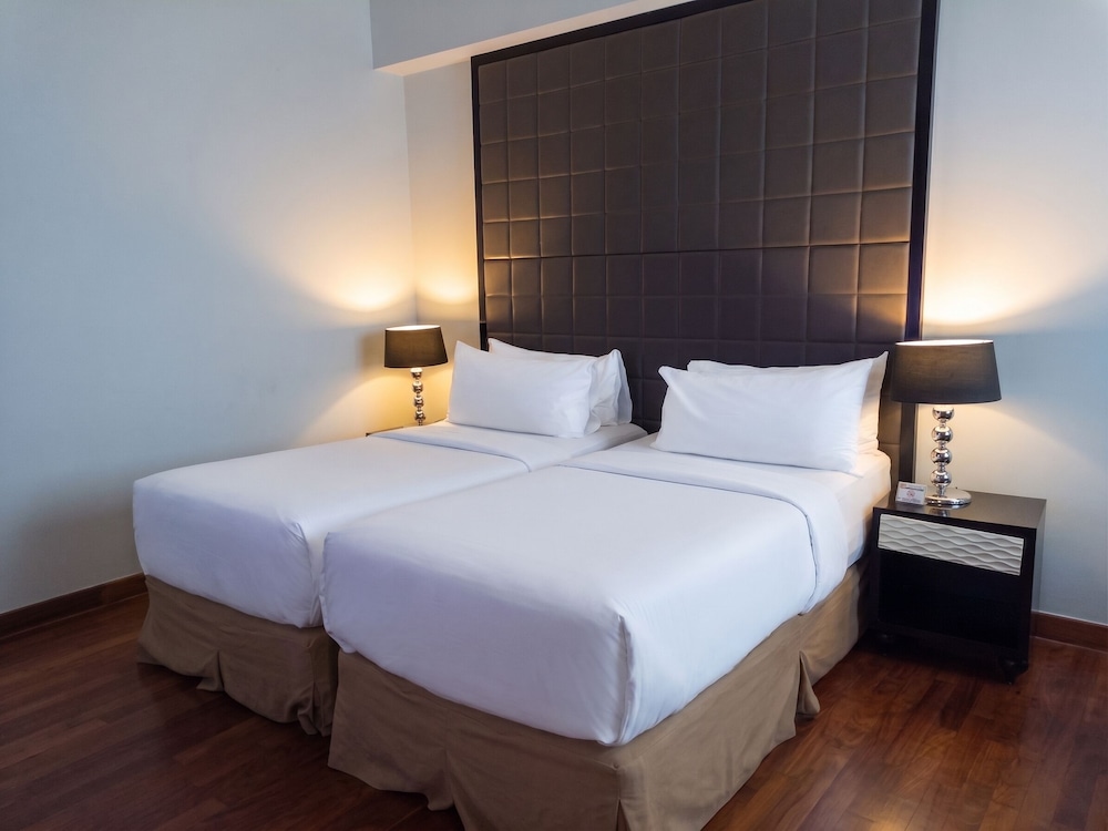 Diradja Hotel 11/50