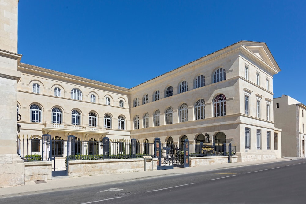 SOWELL Grand Hotel Dieu 23/38