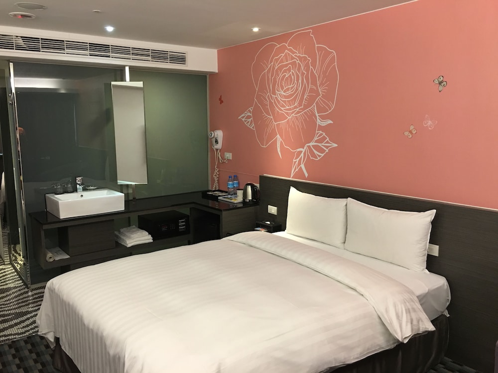 Chiayi Look Hotel 18/57