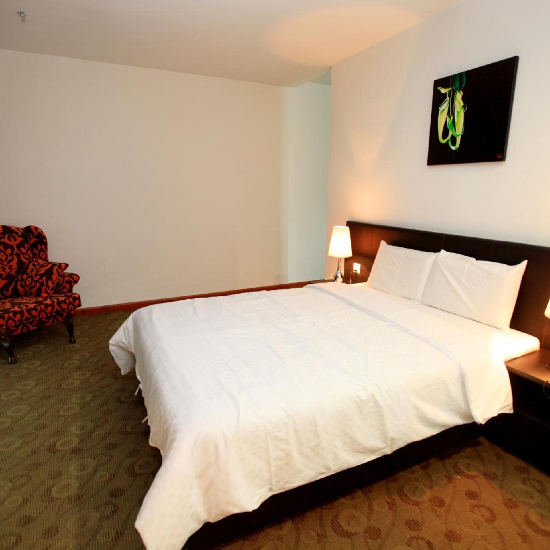 Merdeka Suites Hotel 12/45