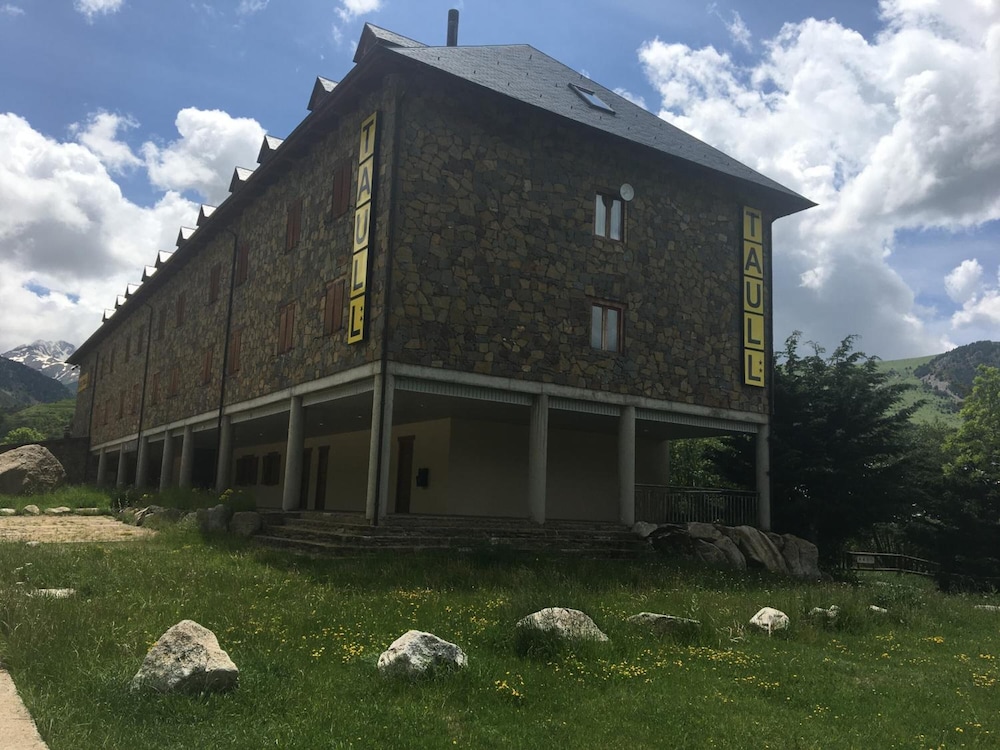 Hotel Taull 4/50