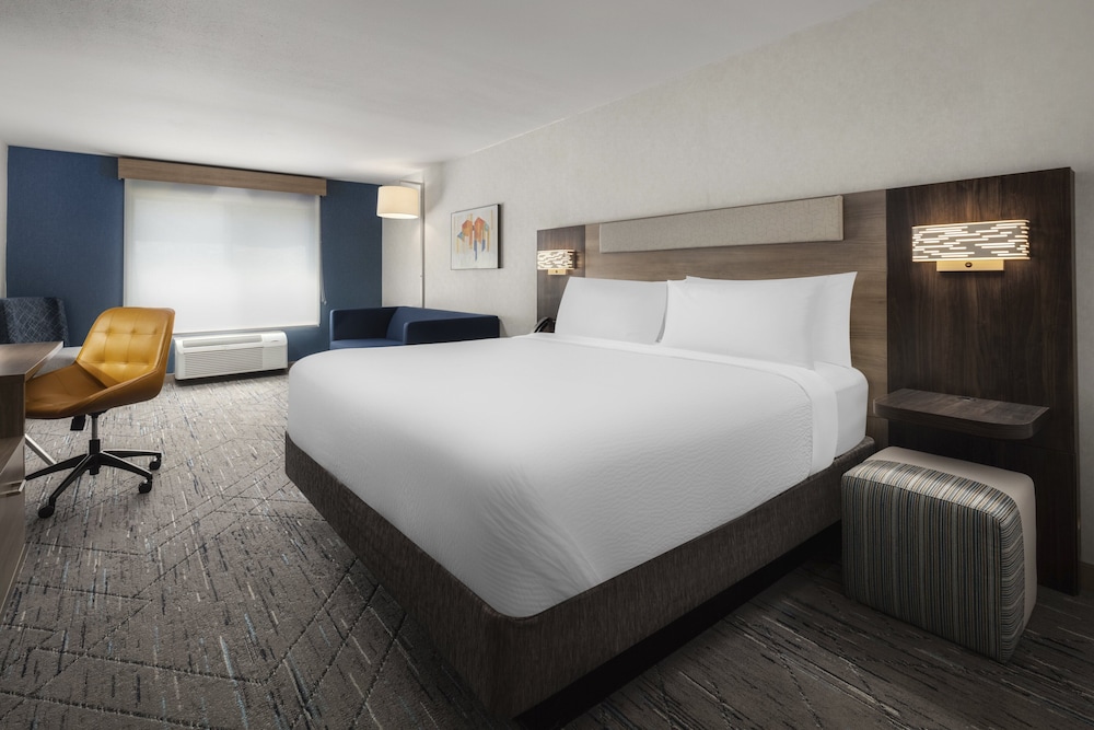 Standard, King Bed