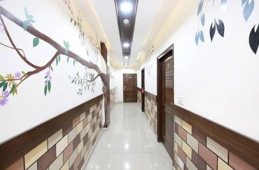 Hotel Eurasia Mohali Airport 4/18