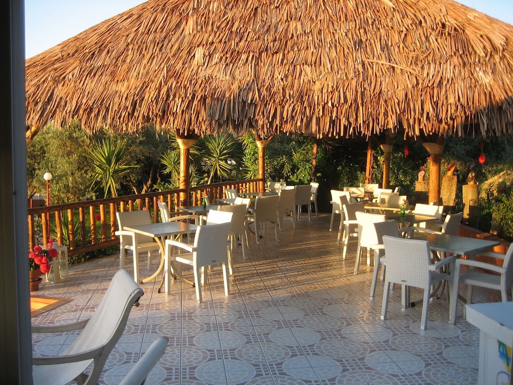 New Kydonia Suites & Studios 16/25