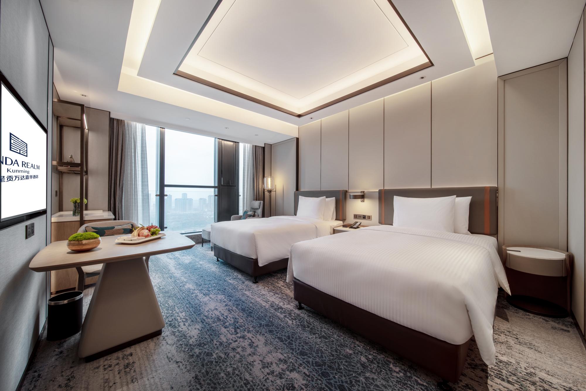 Grand, Deluxe, Twin Beds