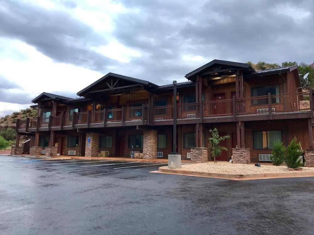 Zion Canyon Lodge 1/54