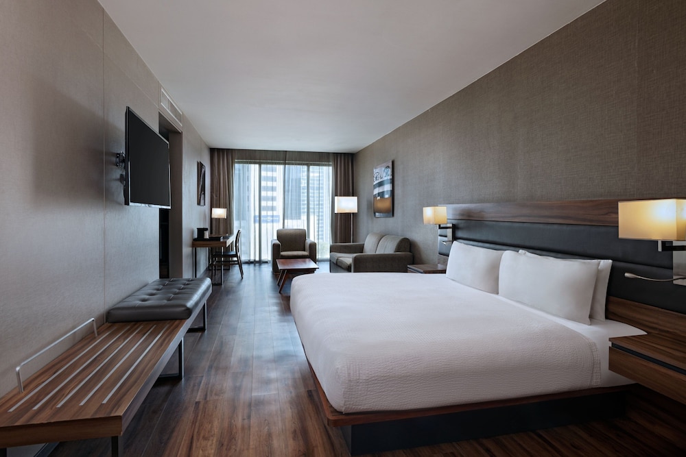 1 Bedroom, Junior Suite, Bathtub