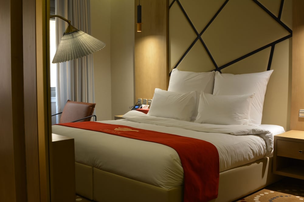 فندق ريدويفز(Redwaves Hotel) 14/47