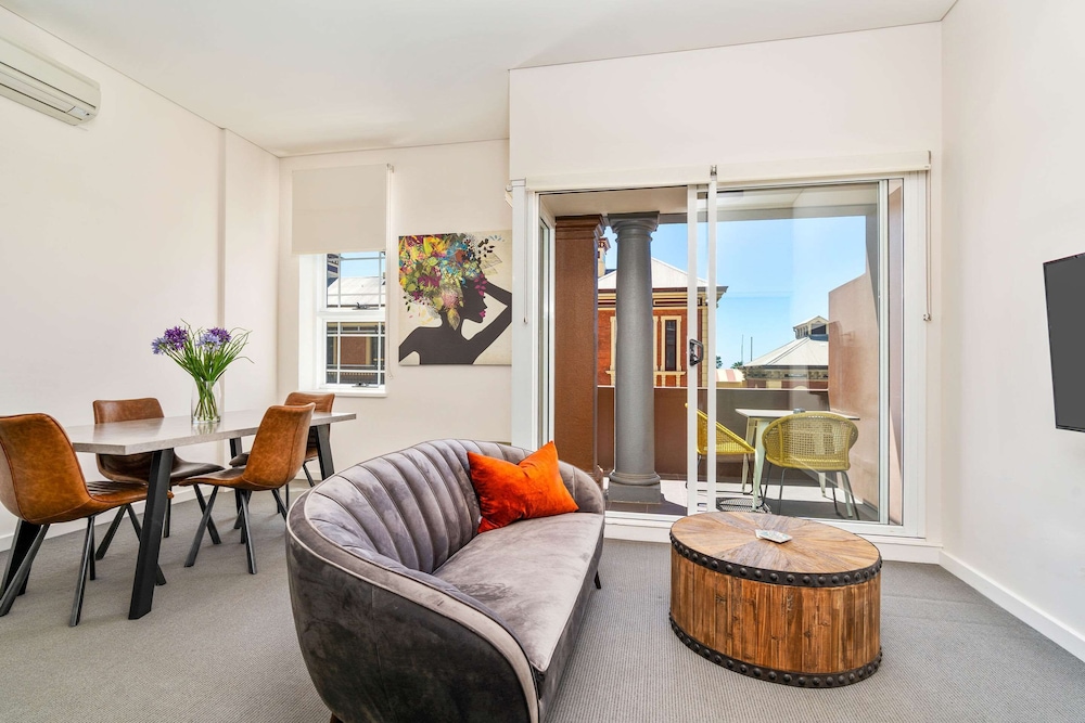 Terminus Apartment Hotel, Ascend Hotel Collection 19/31