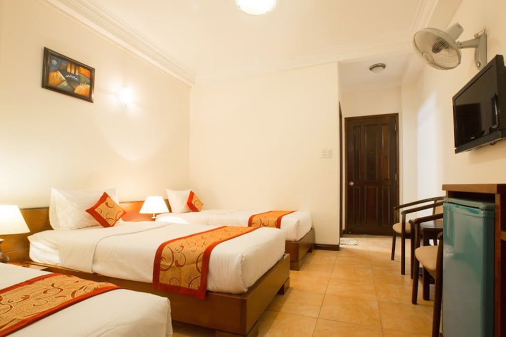 Ngoc Minh Hotel 17/69