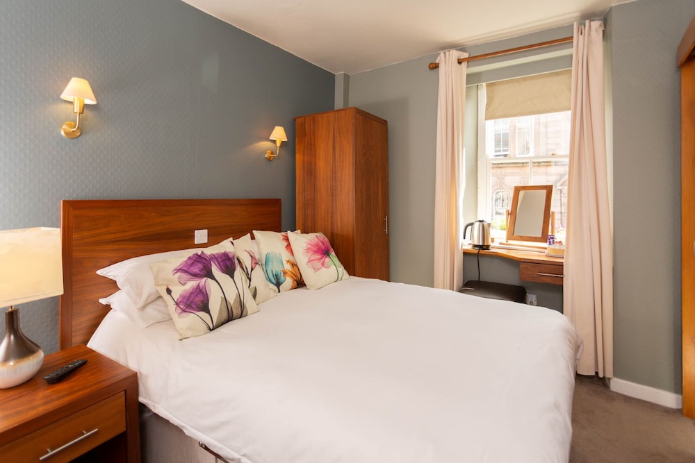 Queens Head Hotel 14/51