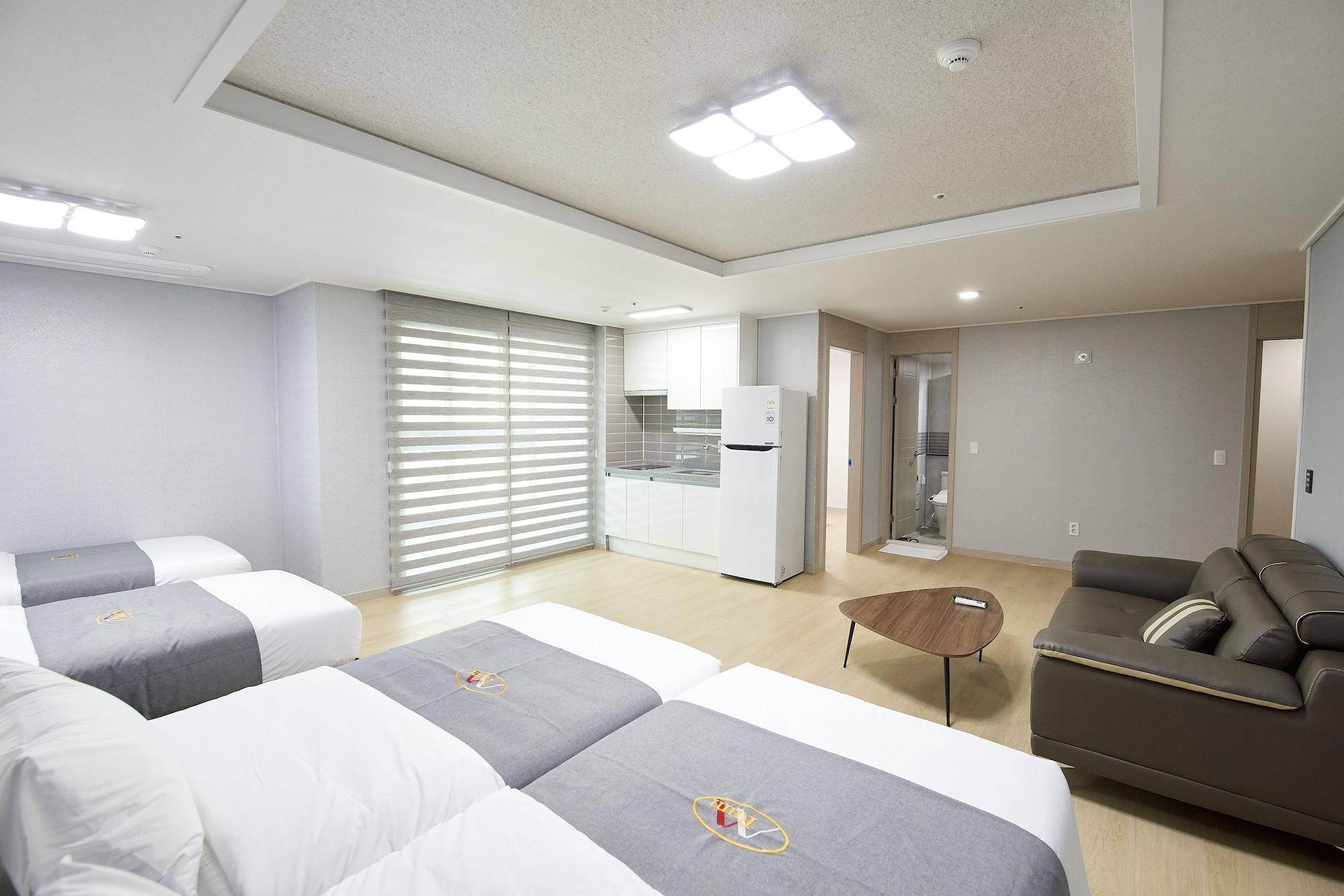 The Port Hotel Busan 21/55