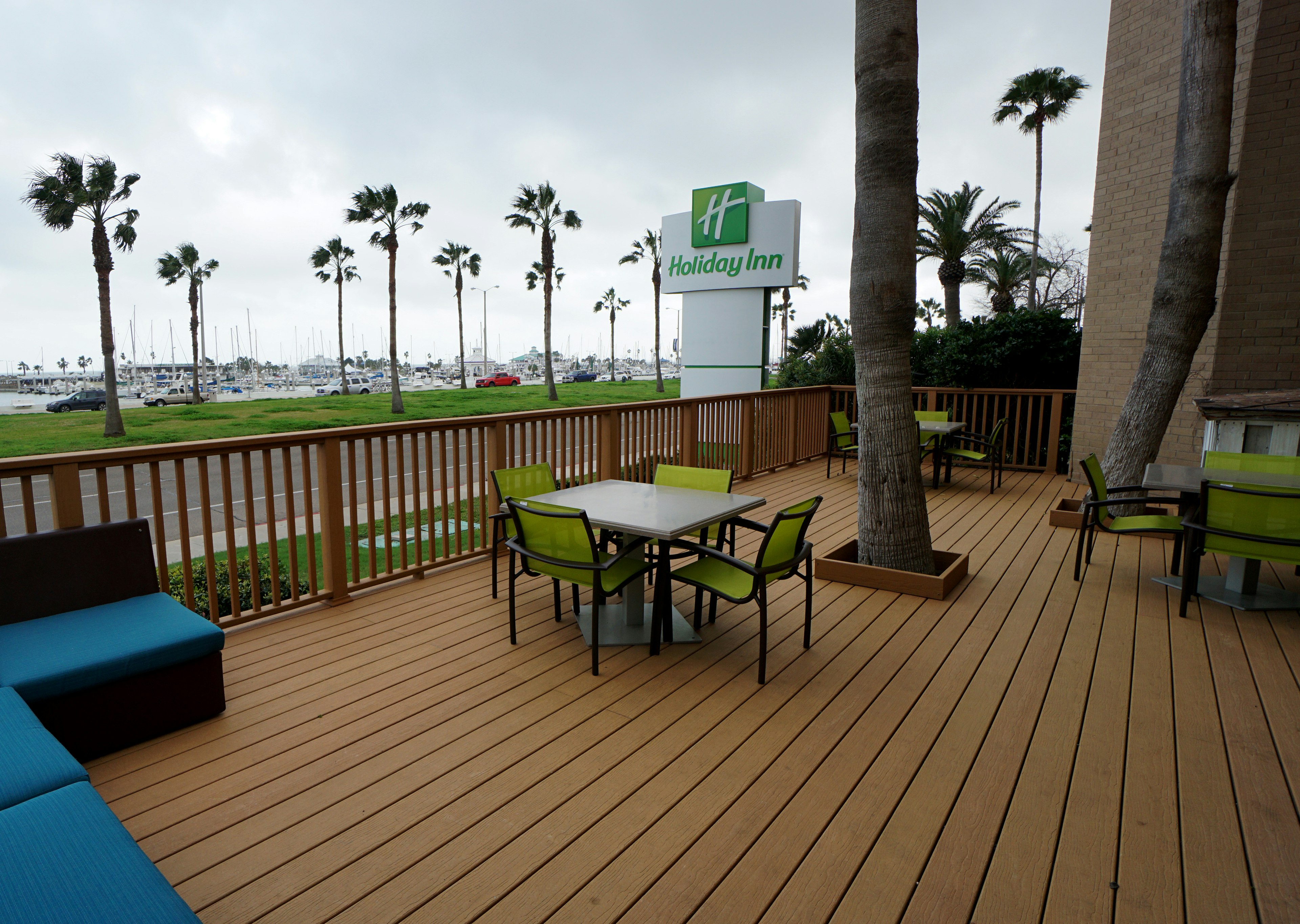 Holiday Inn Corpus Christi Downtown Marina 40/57