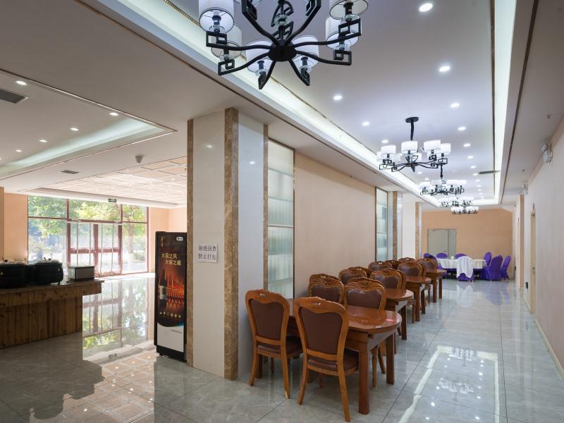 Greentree Inn Qinhuangdao Changli Life Square Duanyang St East Section Expss Hotel 27/36