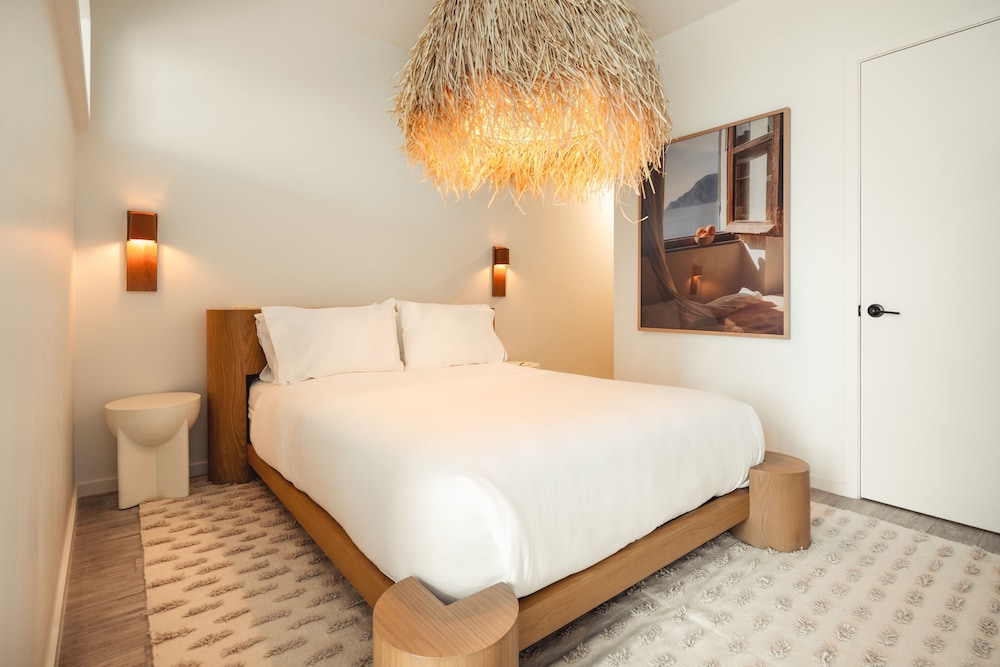 1 BEDROOM, JUNIOR SUITE, RIVER VIEW