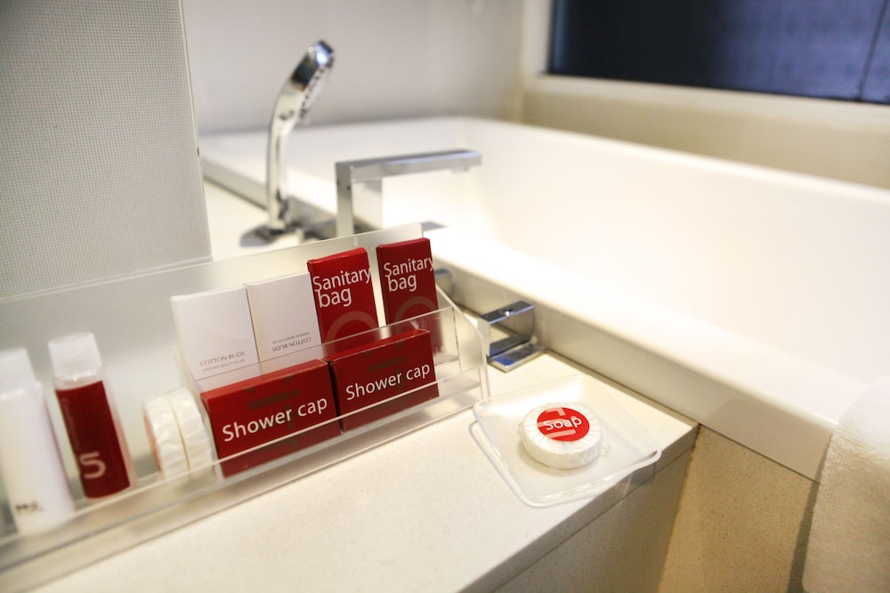 Hotel Citrus Sukhumvit 13 by Compass Hospitality 55/70