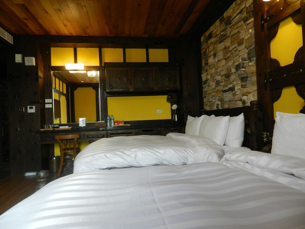 Sun Moon Lake Youngquan Hotels 16/50