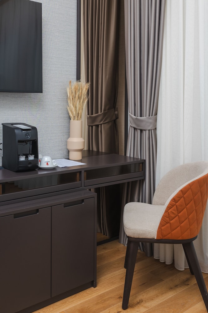 Regent Resort Budva 45/53