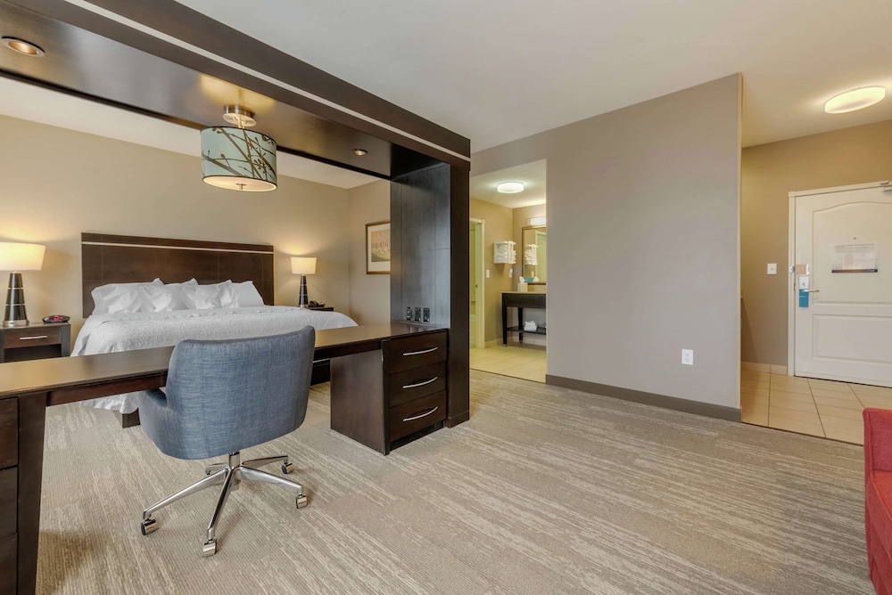 Hampton Inn Alamosa Co 35/37