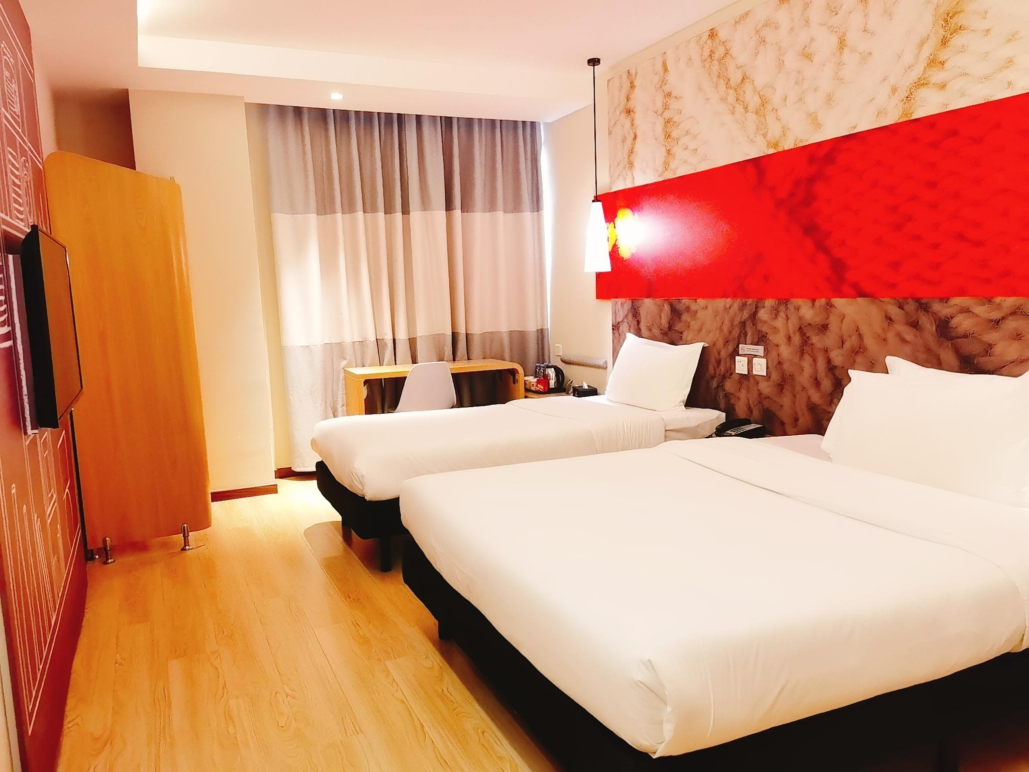 Ibis Hotel (Beijing Chaoyang Joy City) 12/50