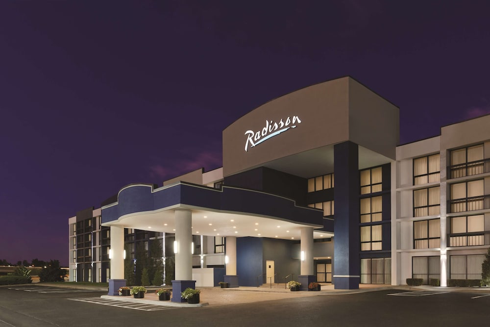 Radisson Hotel Lenexa Overland Park 1/54