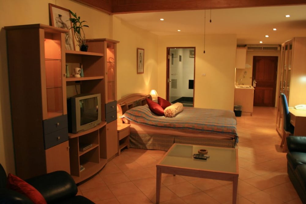 Aquarius Gay Guesthouse & Sauna 37/59