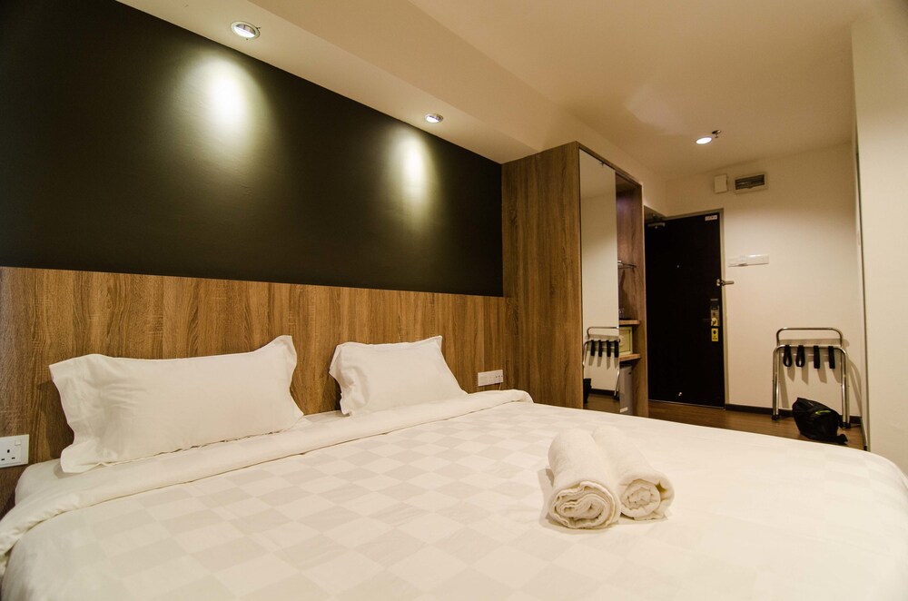 Mornington Hotel Soon Choon 27/36
