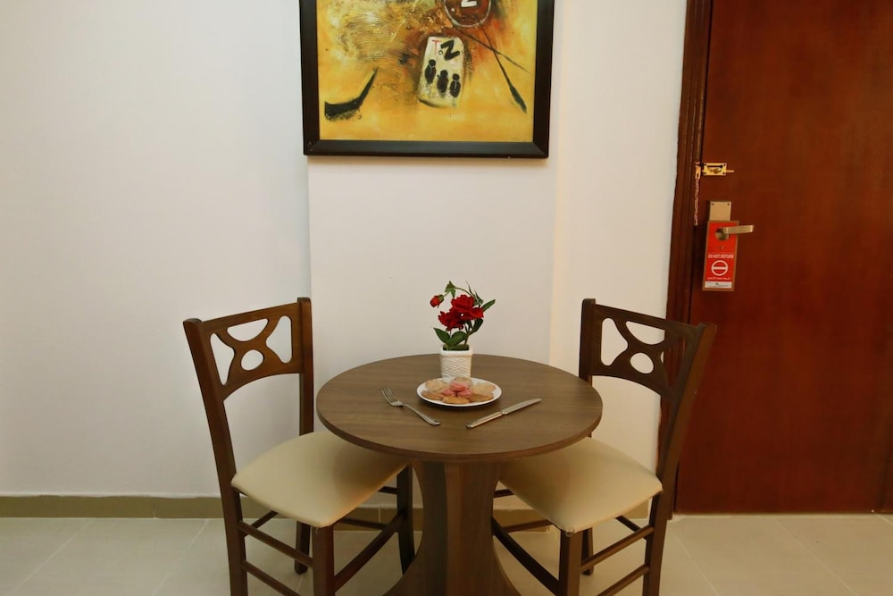 La Villa Hotel Doha 34/40