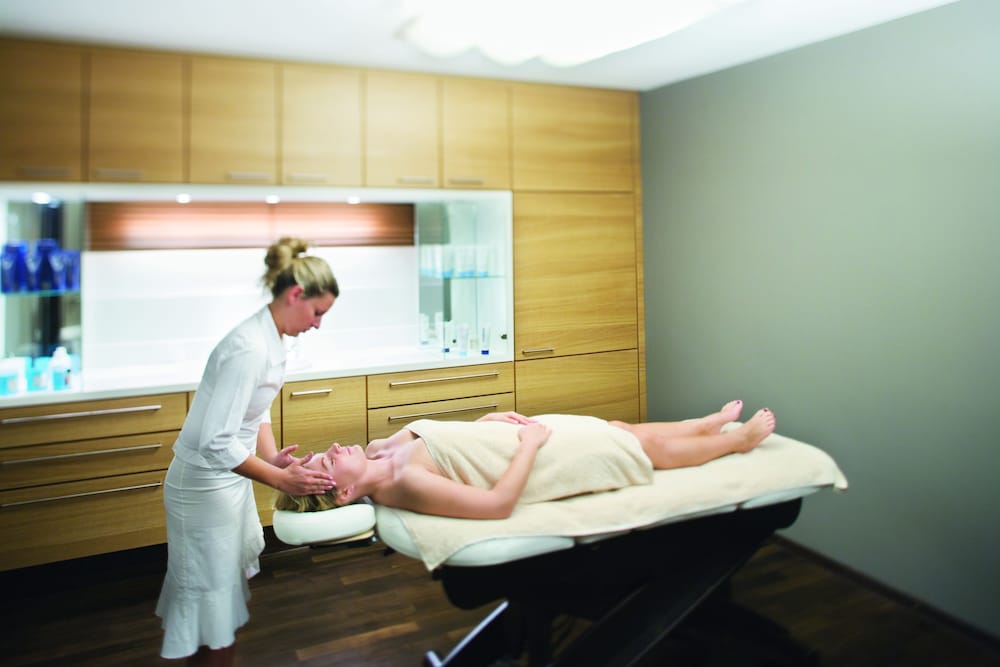 Movenpick Hotel Stuttgart Airport 10/50