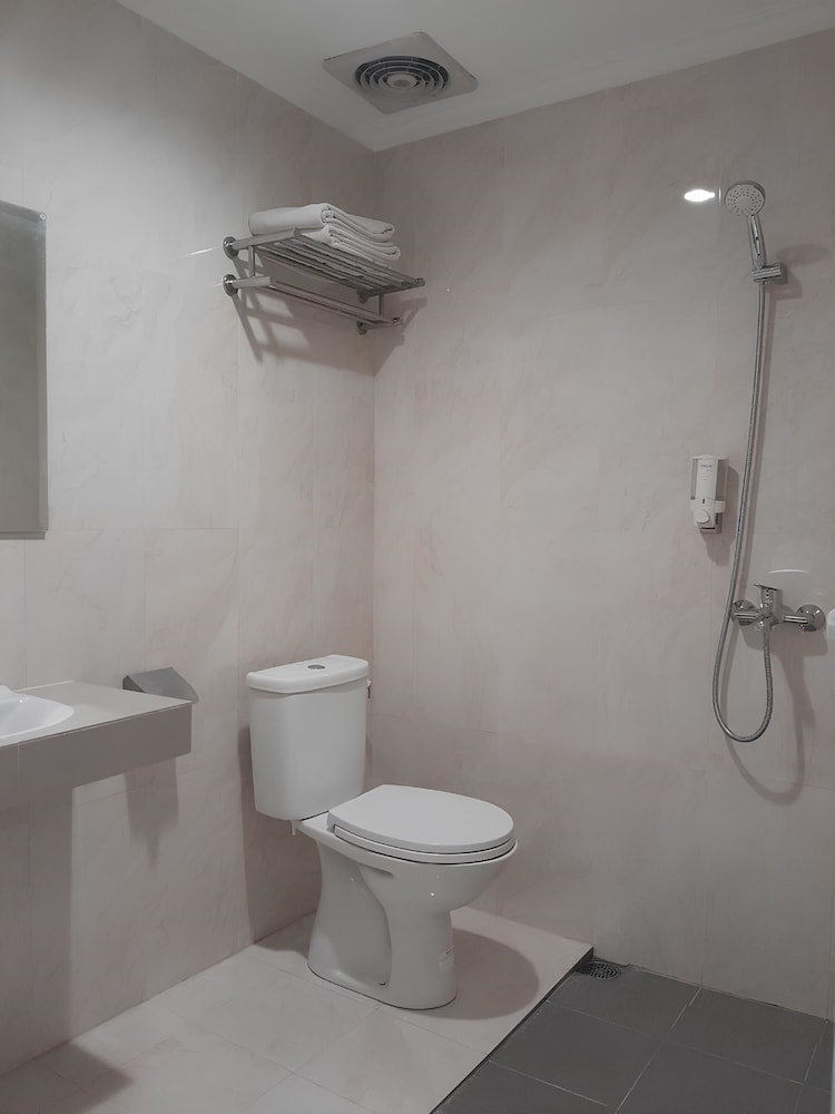 Hotel Candi Indah - Akpol Semarang 45/49