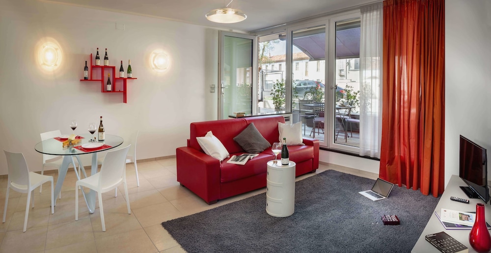 Rivetto Suites 16/37