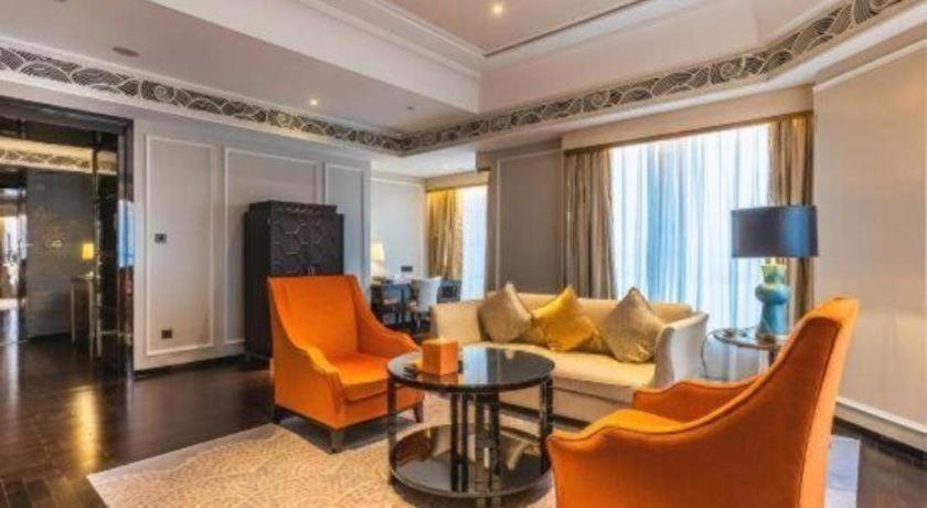 Grand New Century Hotel Yixing 39/50