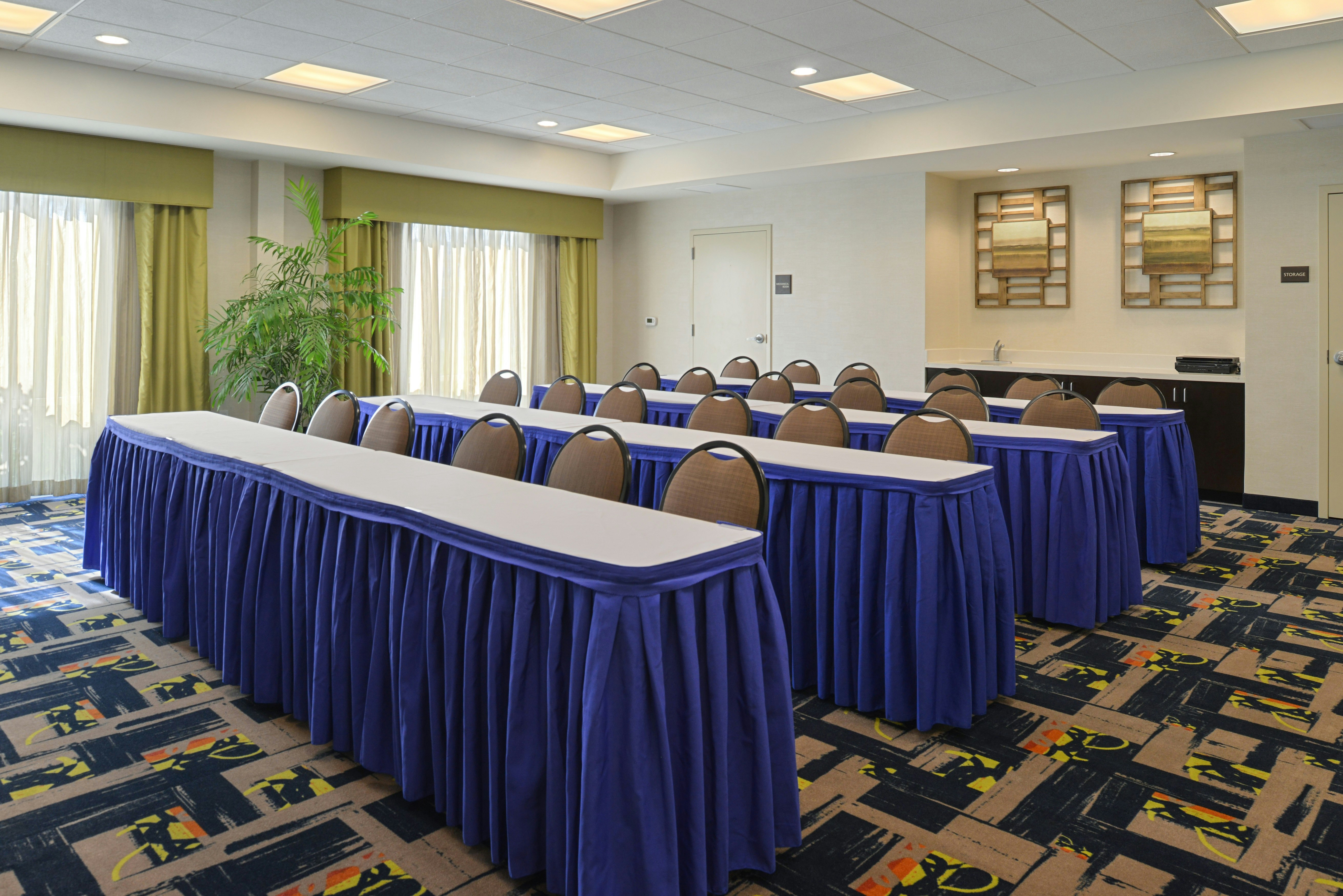 Hampton Inn And Suites Ocala 48/54