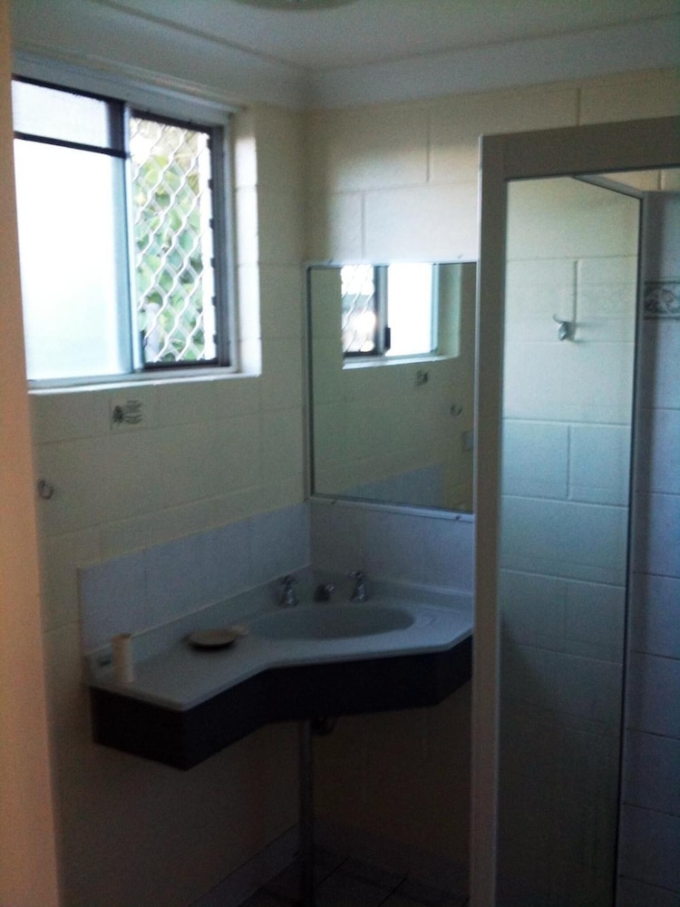CENTRAL POINT MOTEL 29/61
