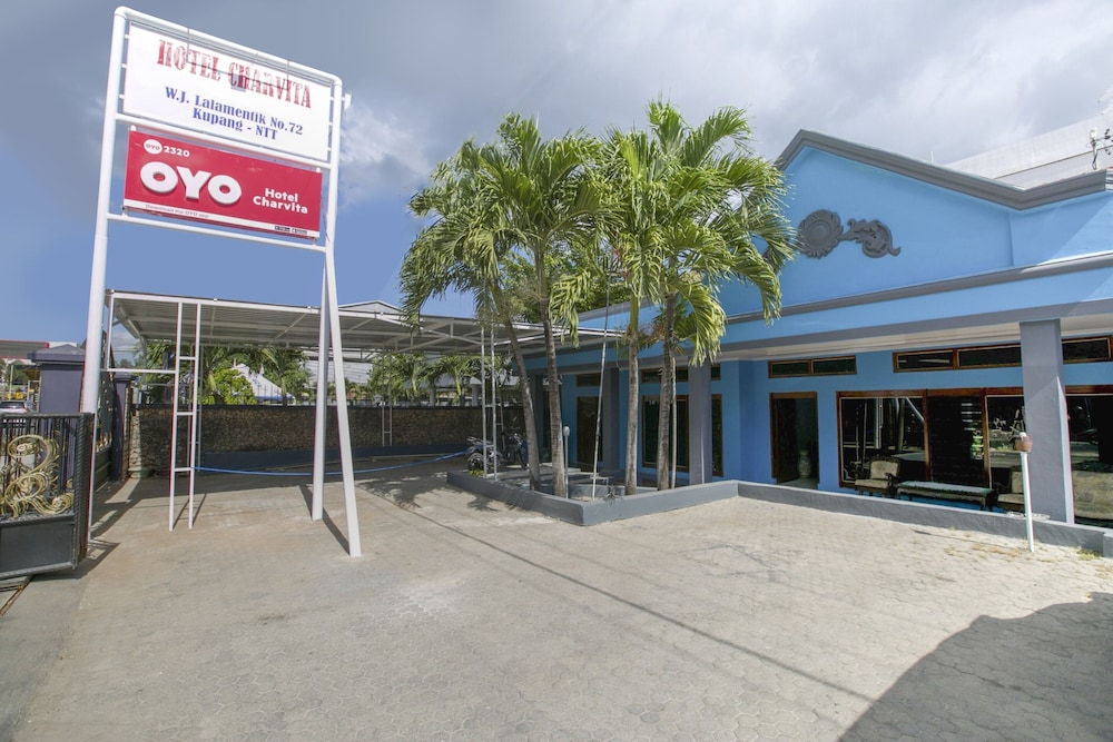 OYO 2320 Hotel Charvita 19/21