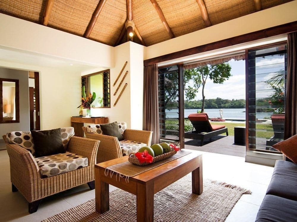 ERATAP BEACH RESORT 25/50