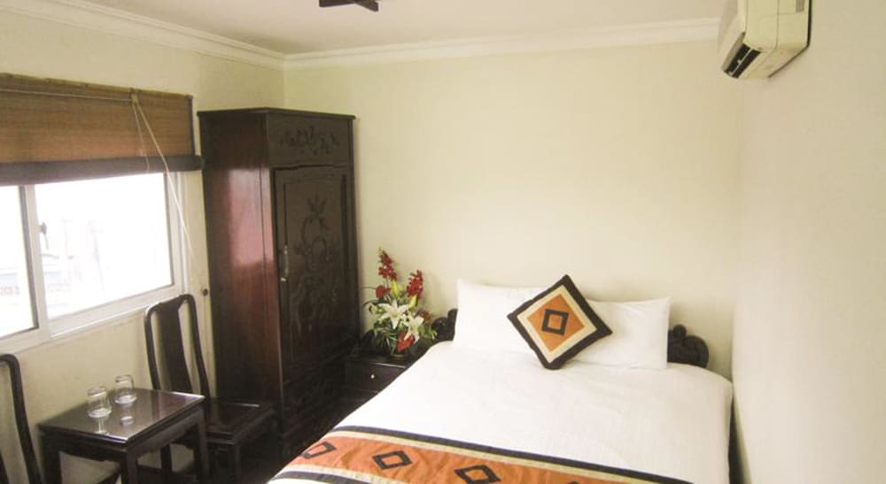 SUPERIOR, DOUBLE BED