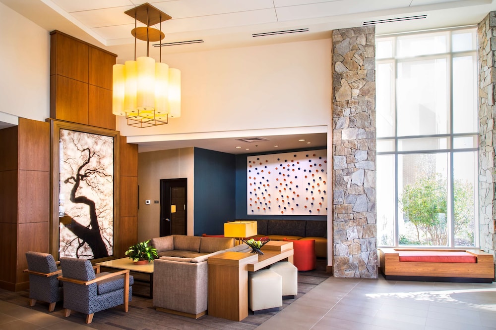 Hyatt Place Charlottesville 4/34