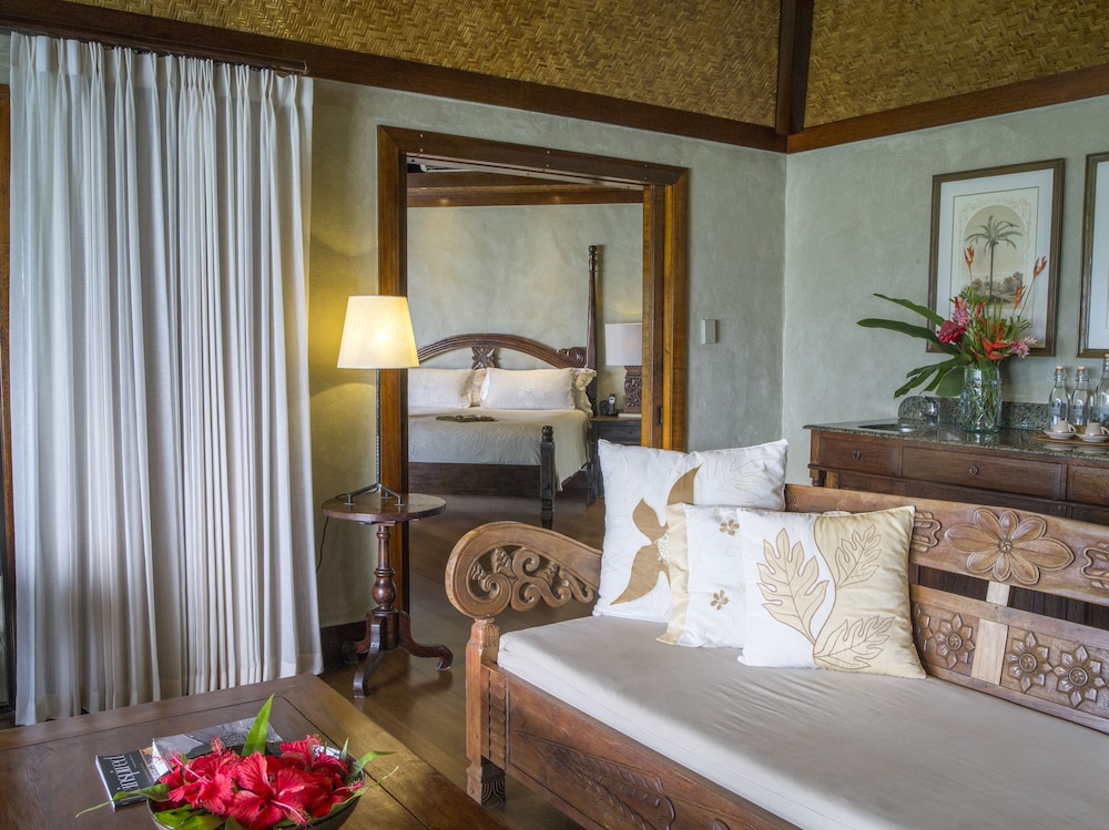 Pacific Resort Aitutaki 5/23