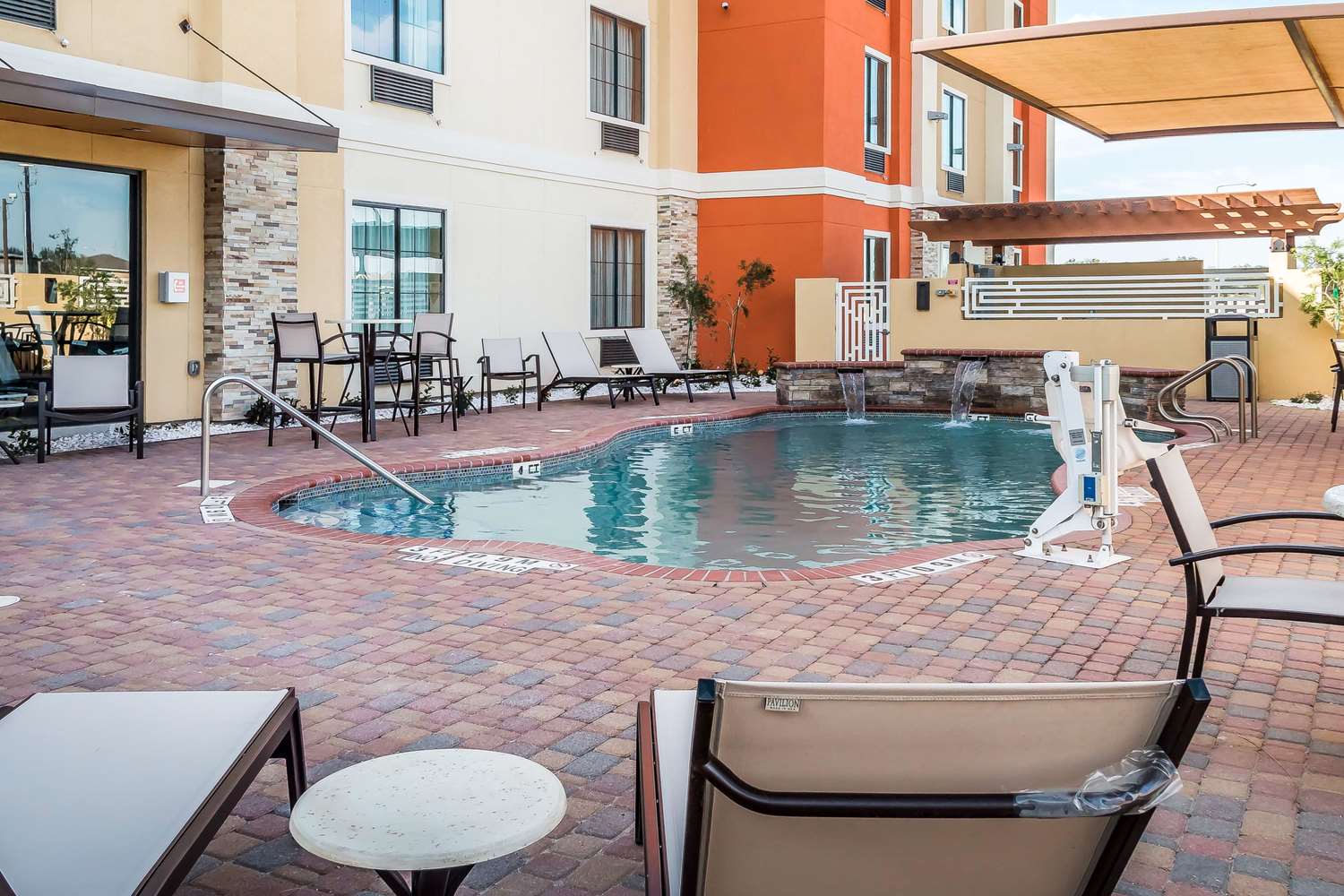 MainStay Suites Edinburg South 25/41