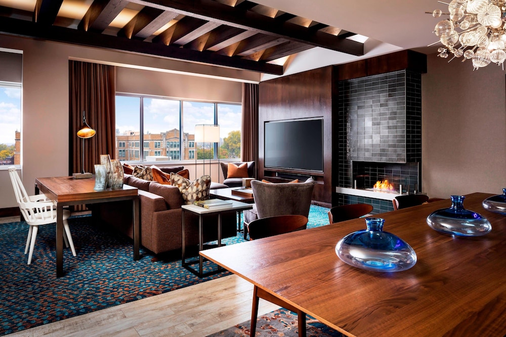 THE WESTIN BUFFALO 19/38