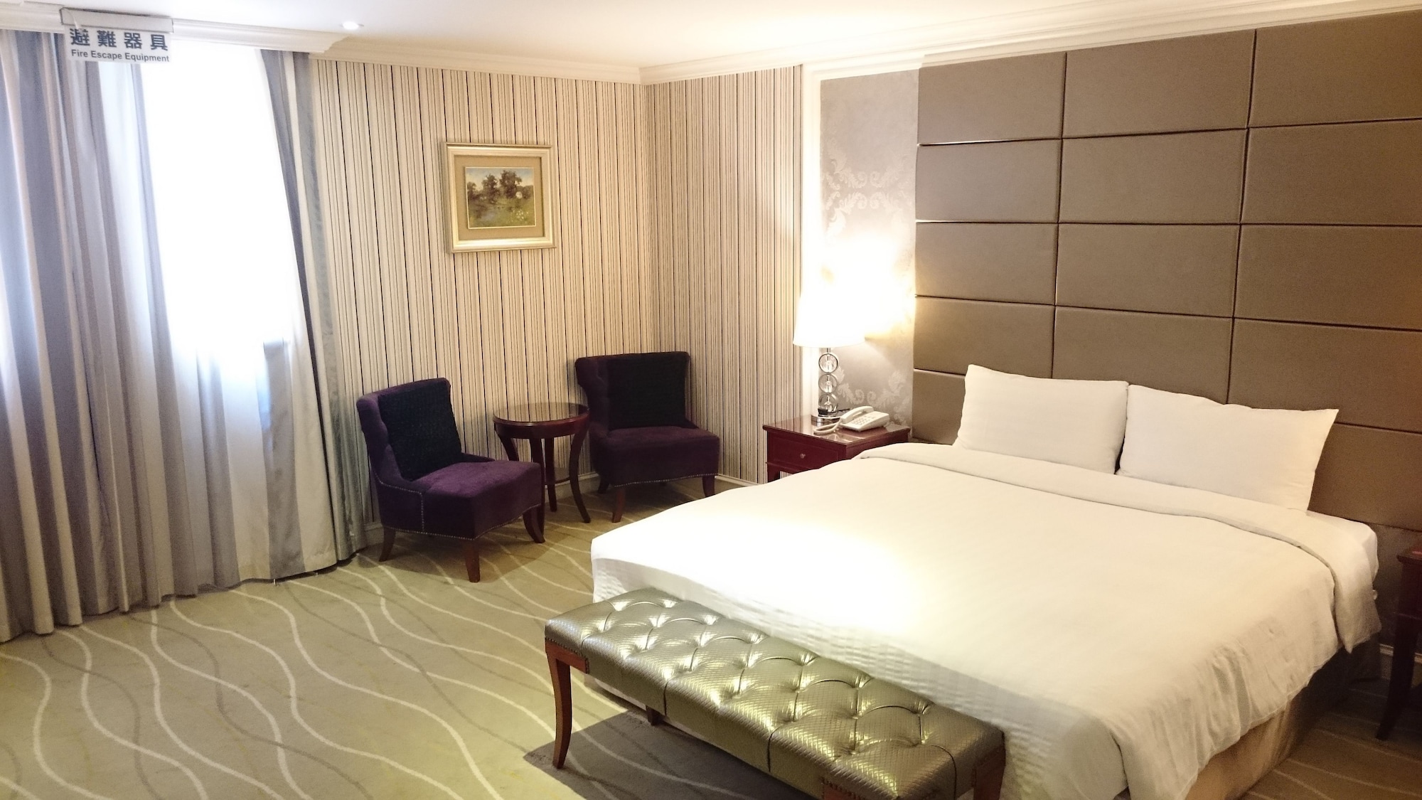 DELUXE, SUITE, DOUBLE BED