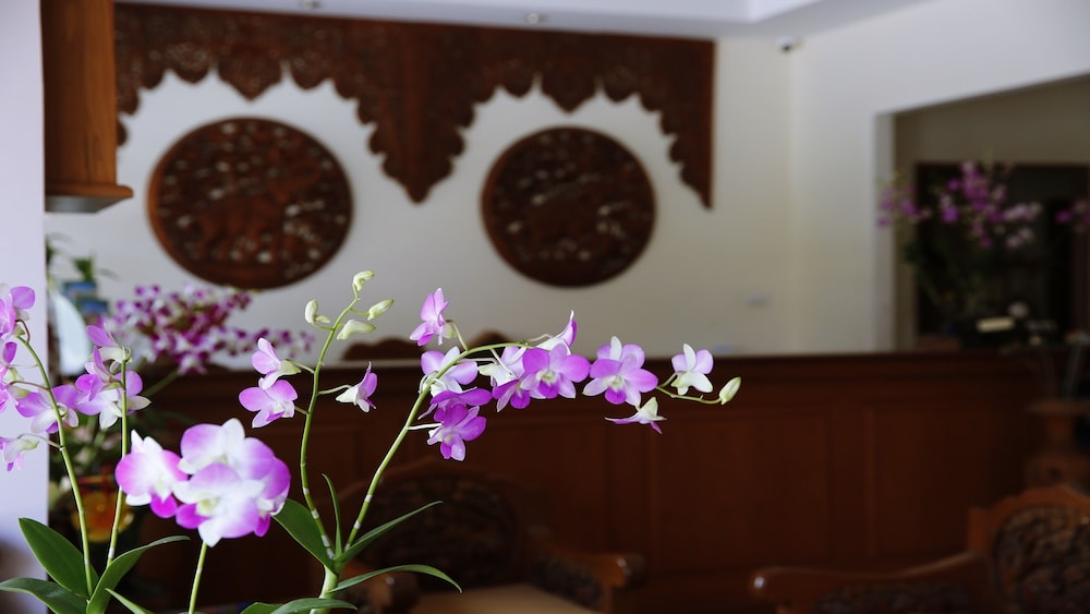 The Orchid House 9/50