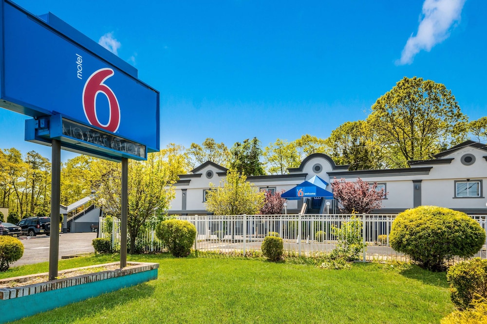 Motel6 Toms River, NJ - Near Seaside Heights 61/69