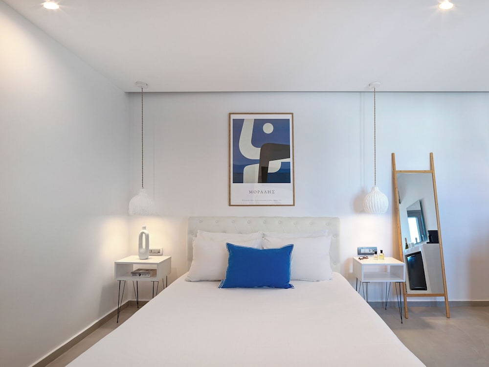 Superior, Queen Bed, Sea View, Shared Balcony، Tataki Hotel 6/10