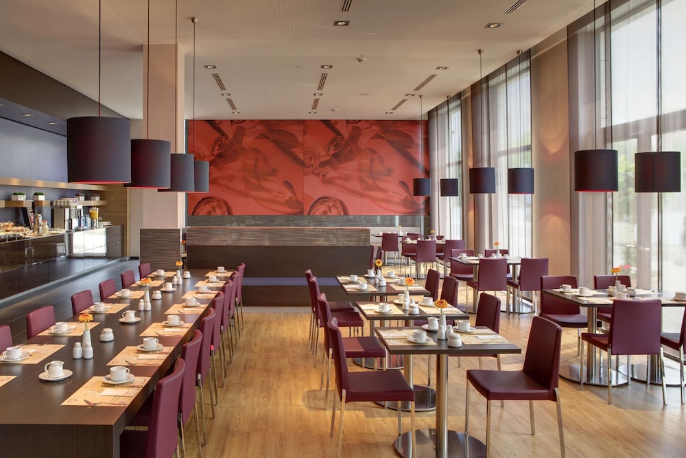 Intercity Hotel Leipzig 26/40